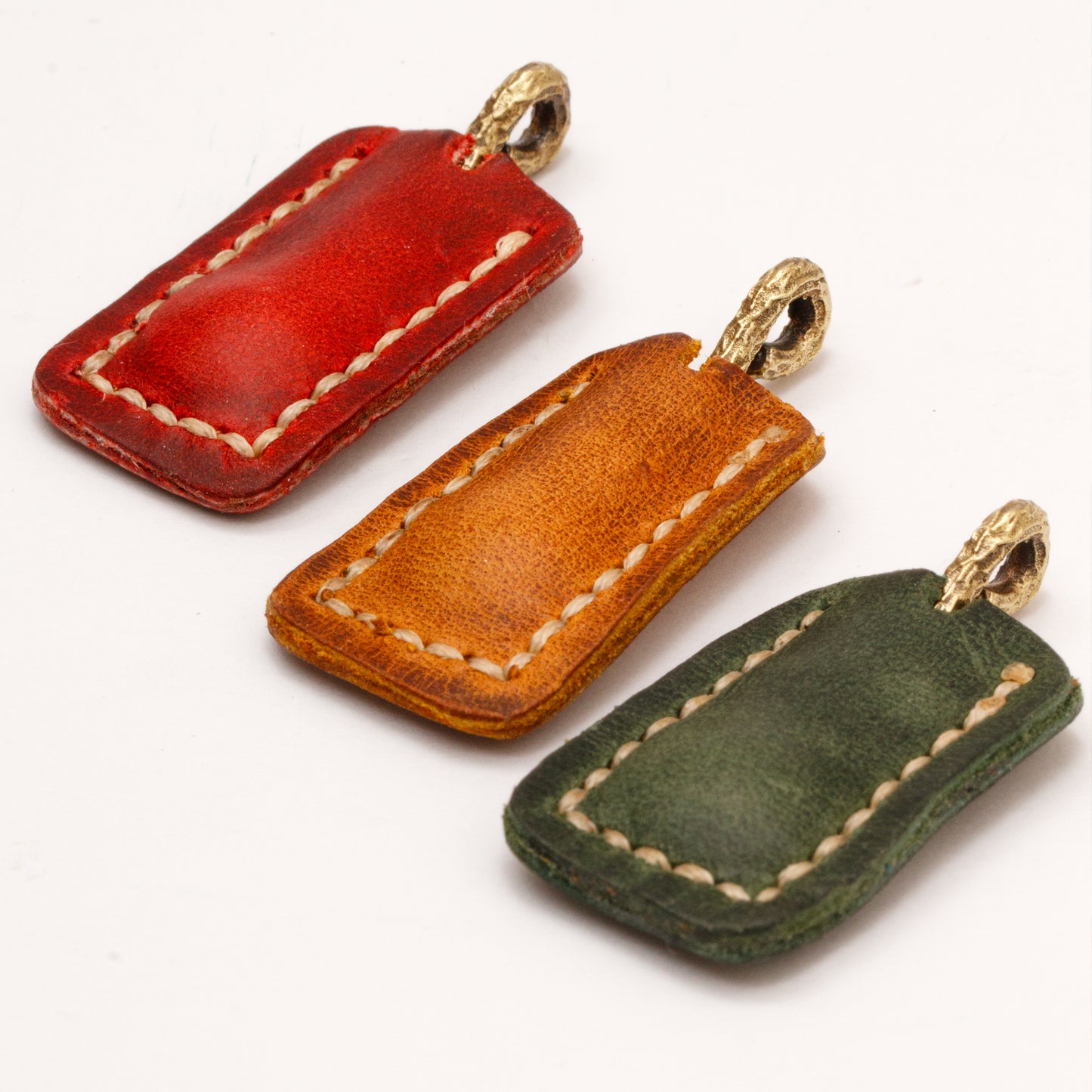 Ağaç Dalı Büyüteç