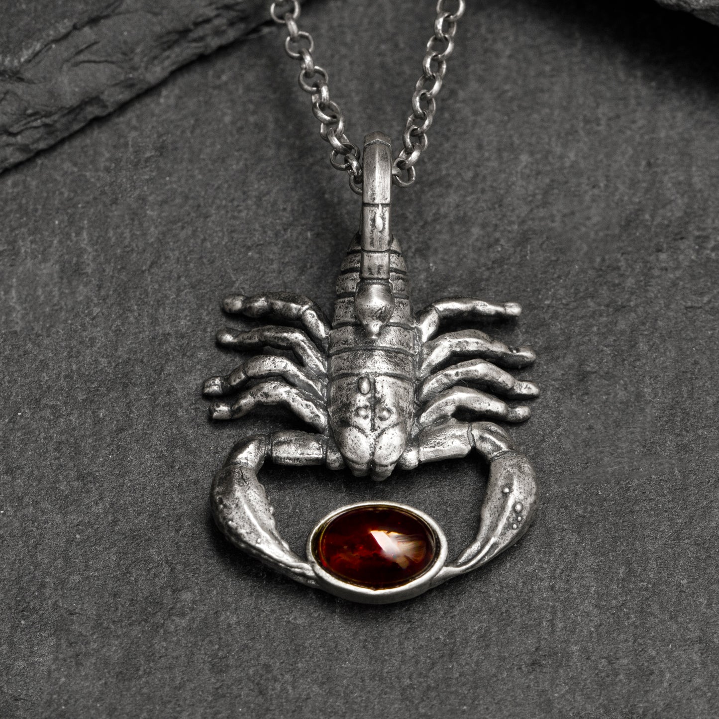 ”Scorpiones” Kolye