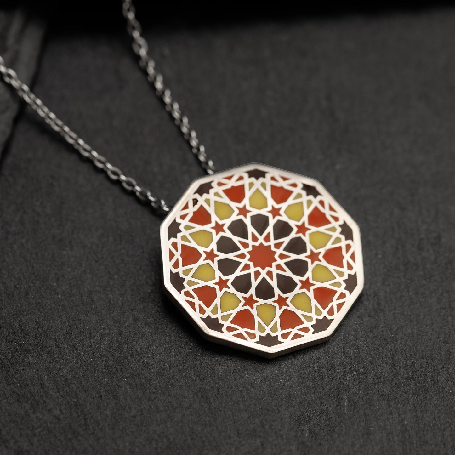 Geometrik Desen Kolye