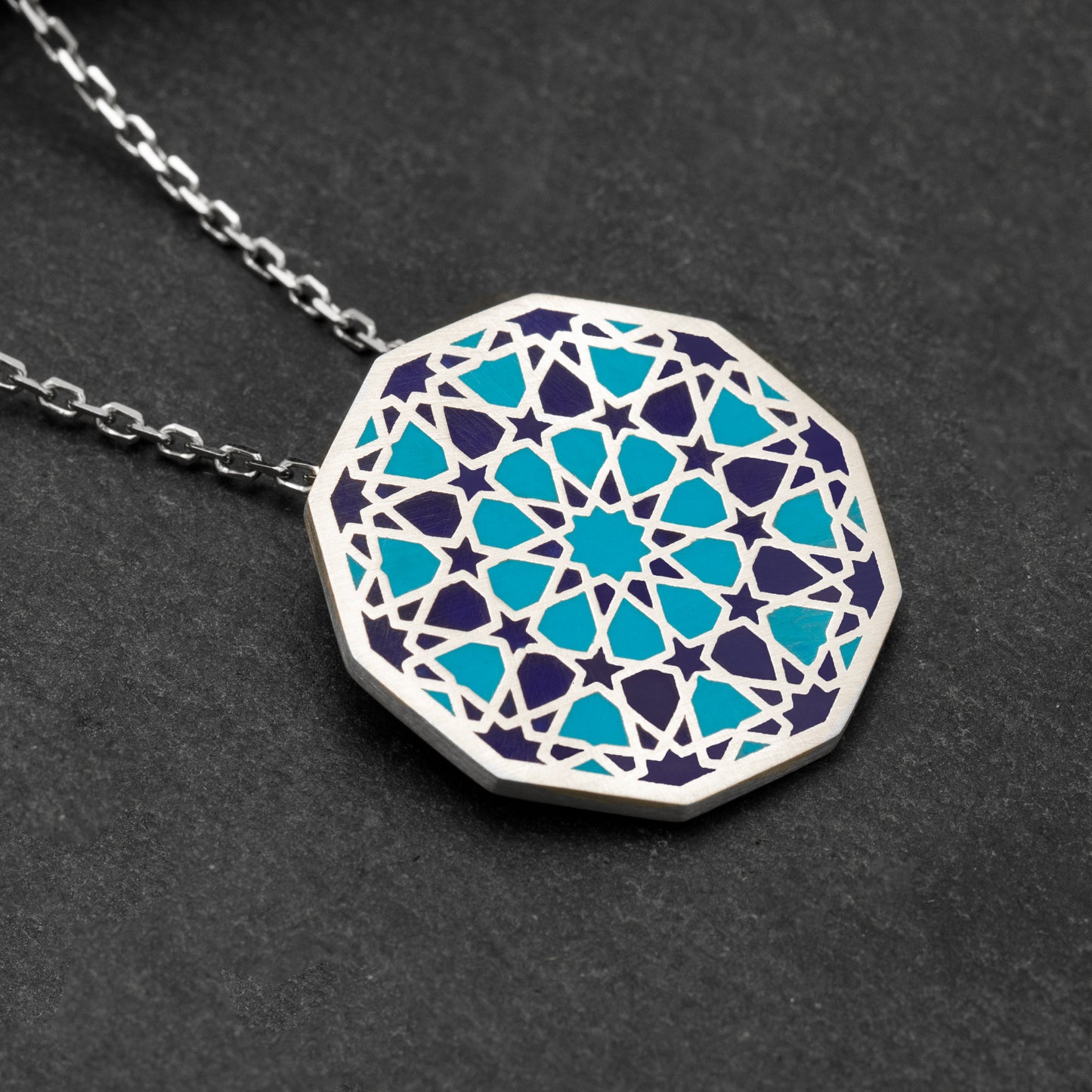 Geometrik Desen Kolye