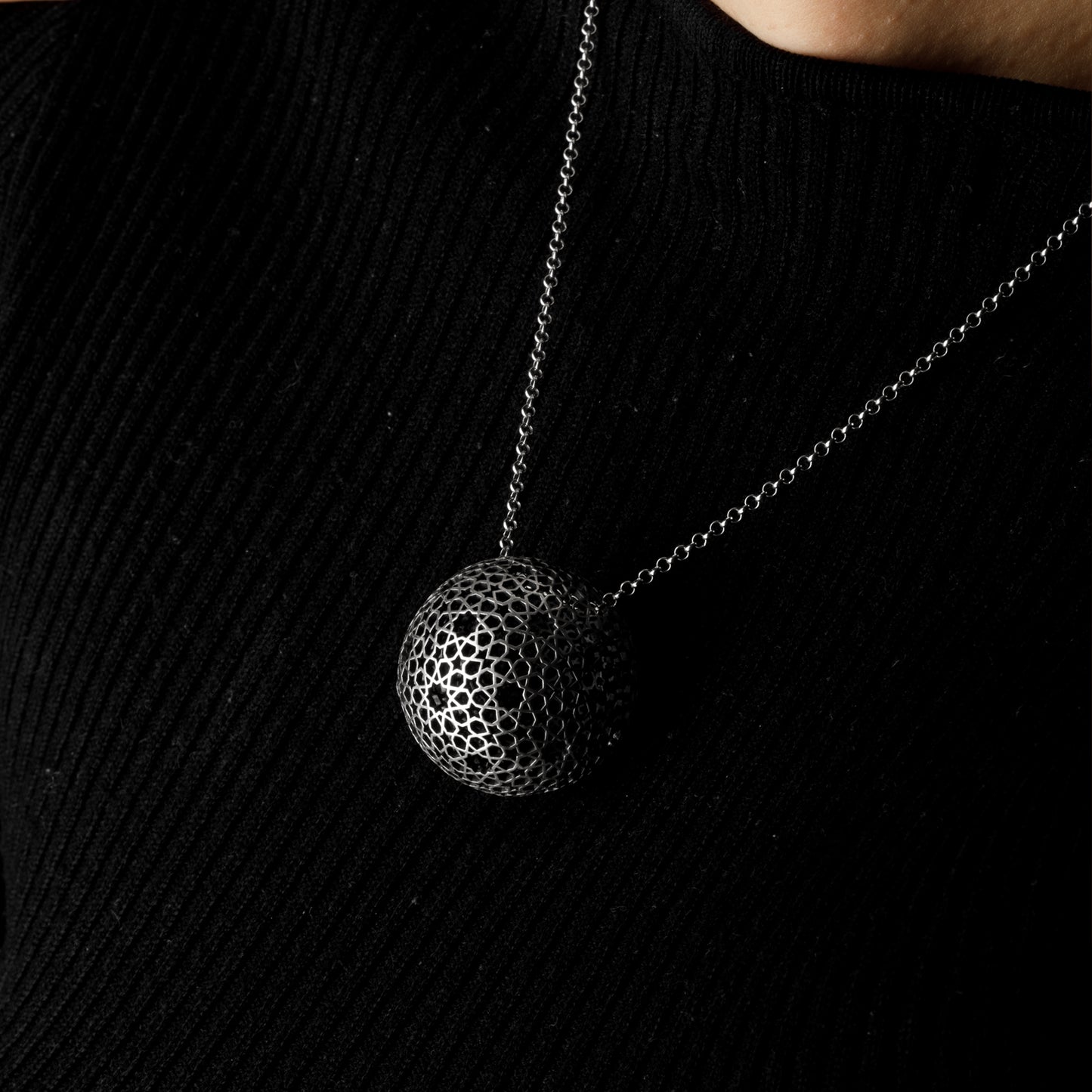 Selçuklu Küre Kolye