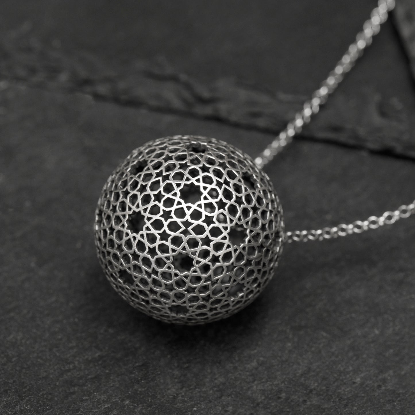 Selçuklu Küre Kolye