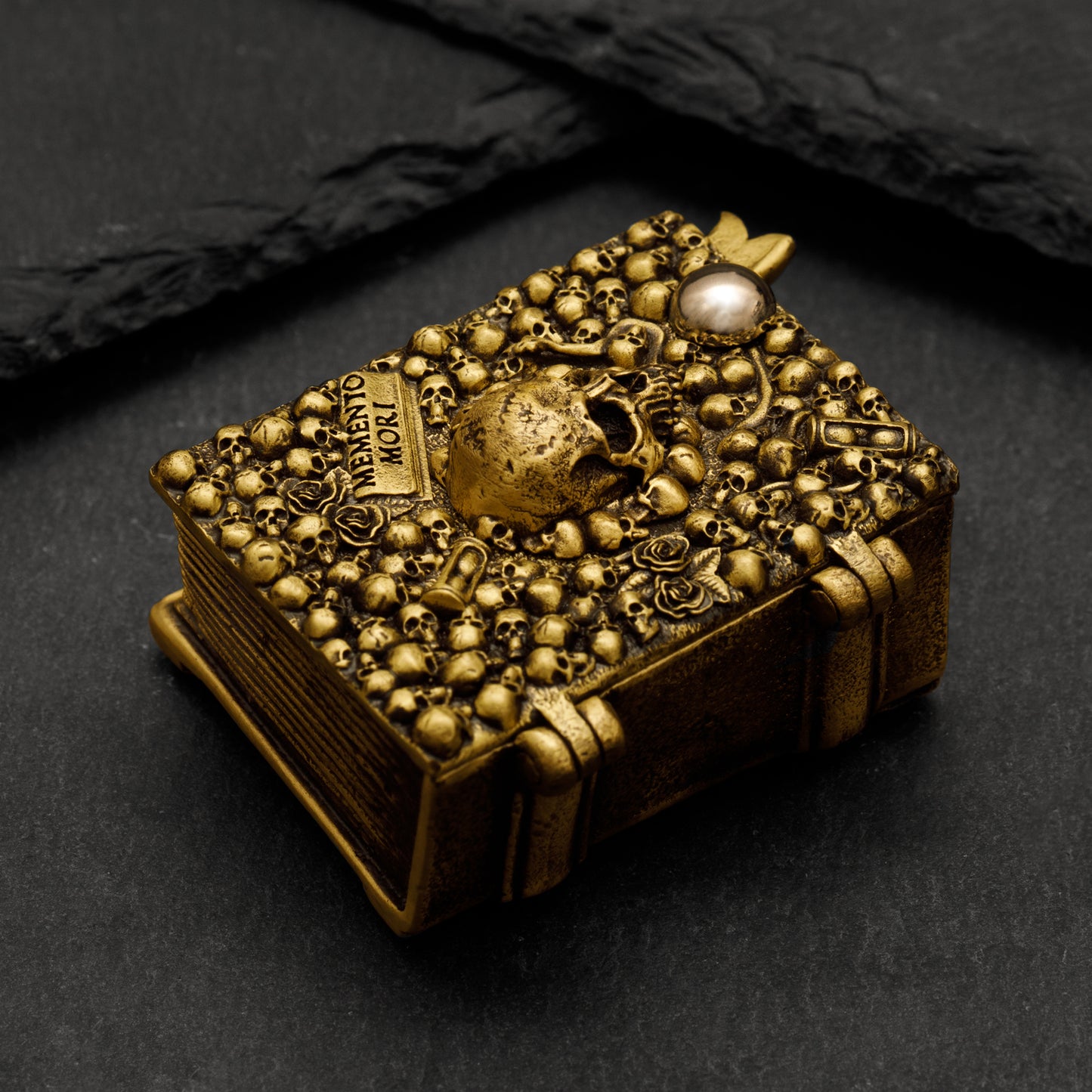 Vanitas Tip Box