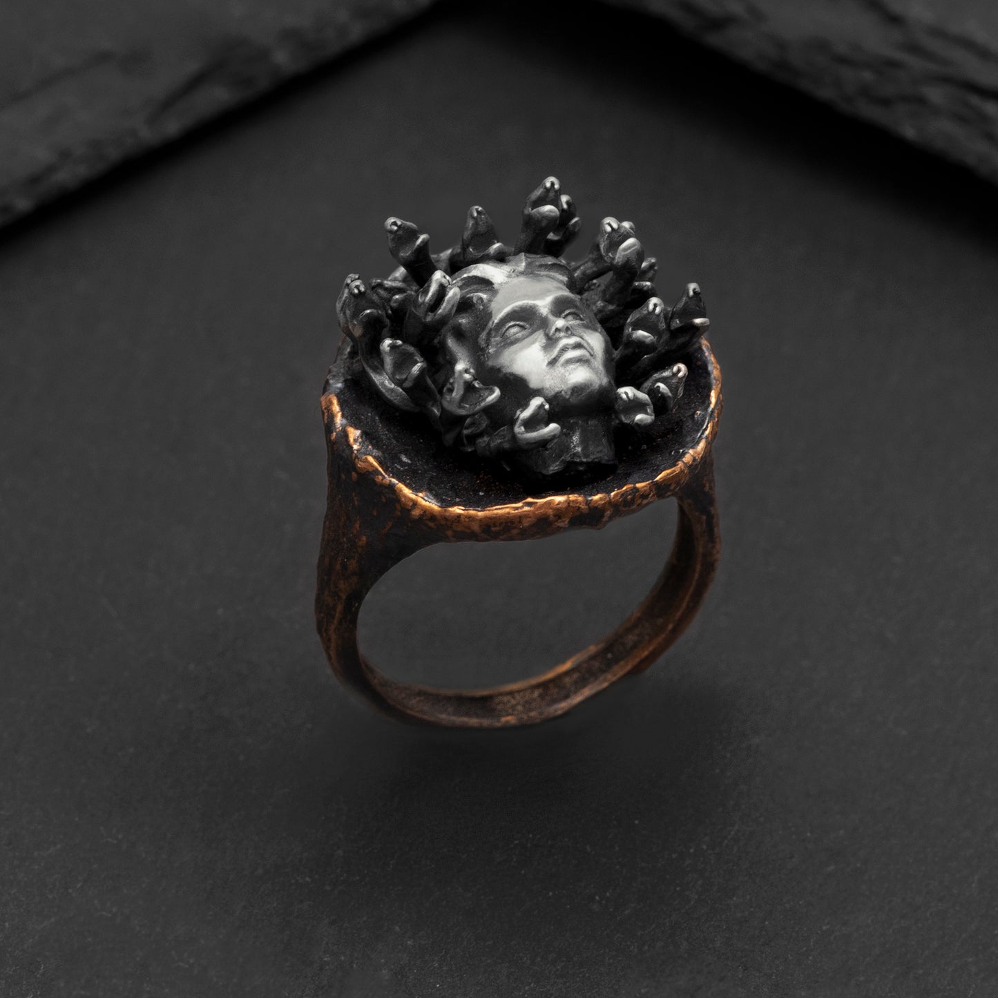 Medusa Ring
