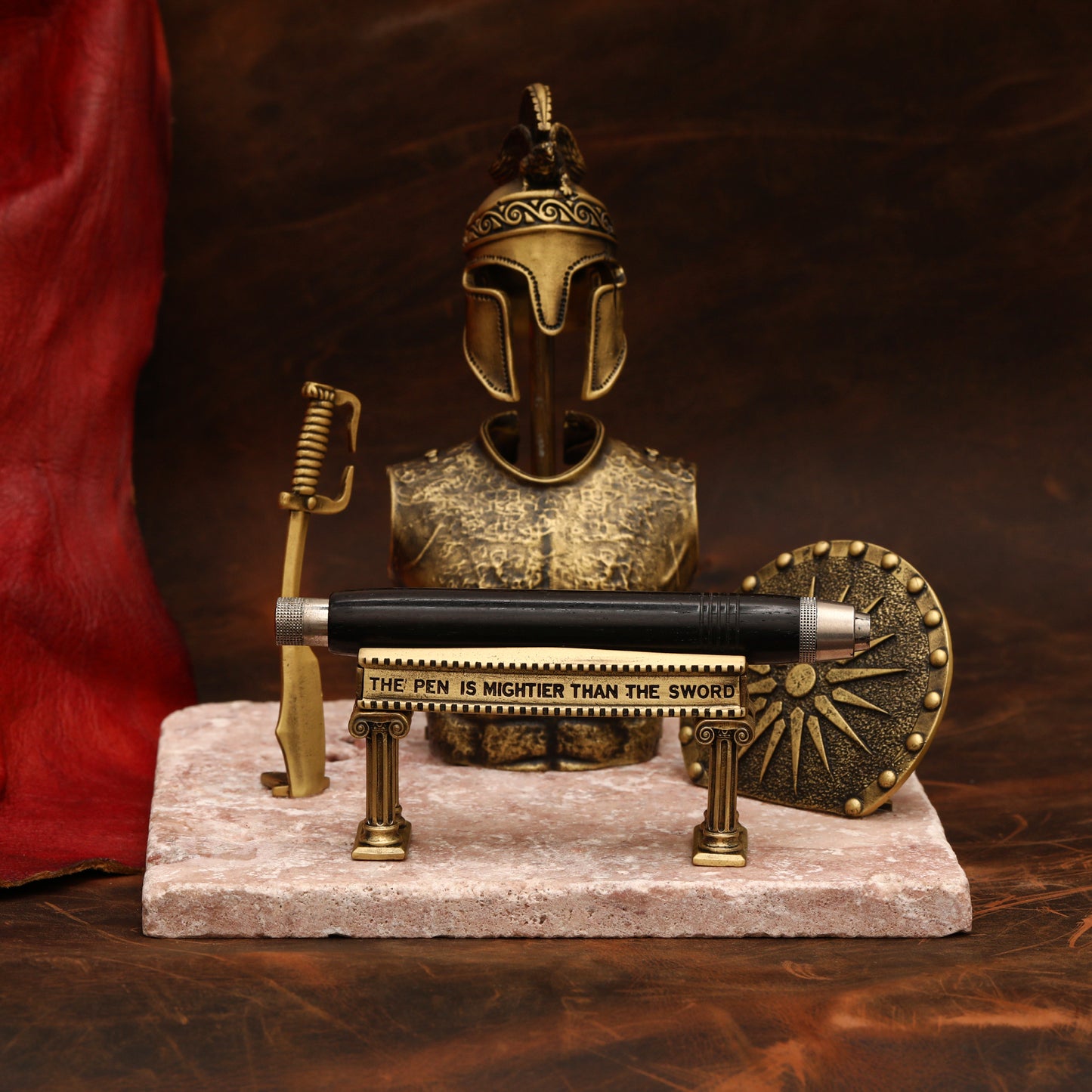 Paxheros Sessiz Anıt Standı