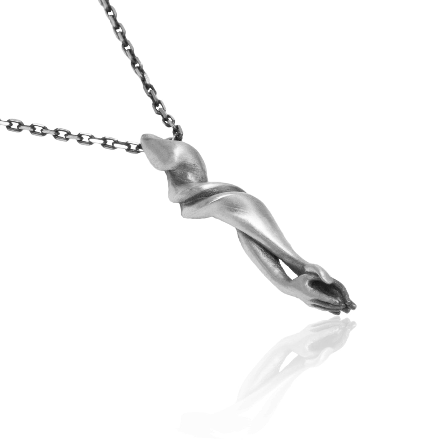 Sarmaşık Eller Kolye