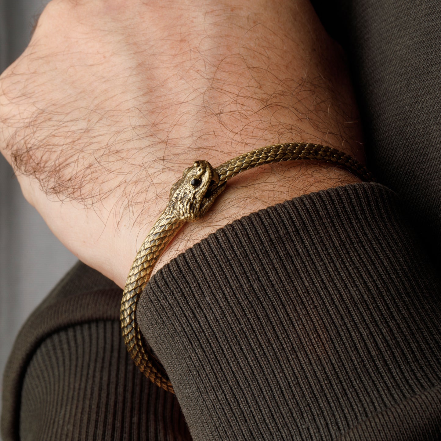 ”Cerastes” Boynuzlu Retro Engerek Bileklik- Ouroboros