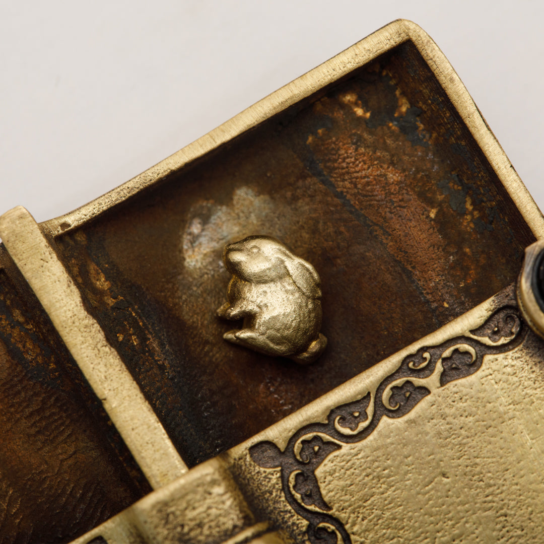 Follow Your Heart / Pen Stand