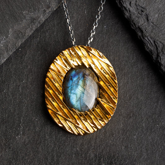 ''Aurora'' Kolye