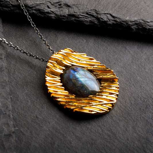 ''Aurora'' Kolye